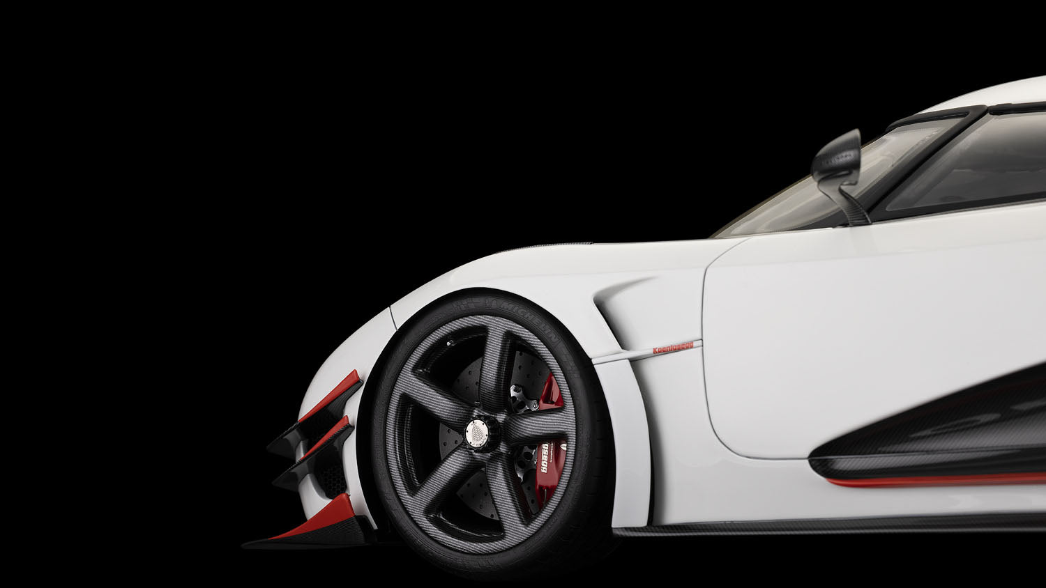 The Koenigsegg One:1 1:8 Scale Model (White)