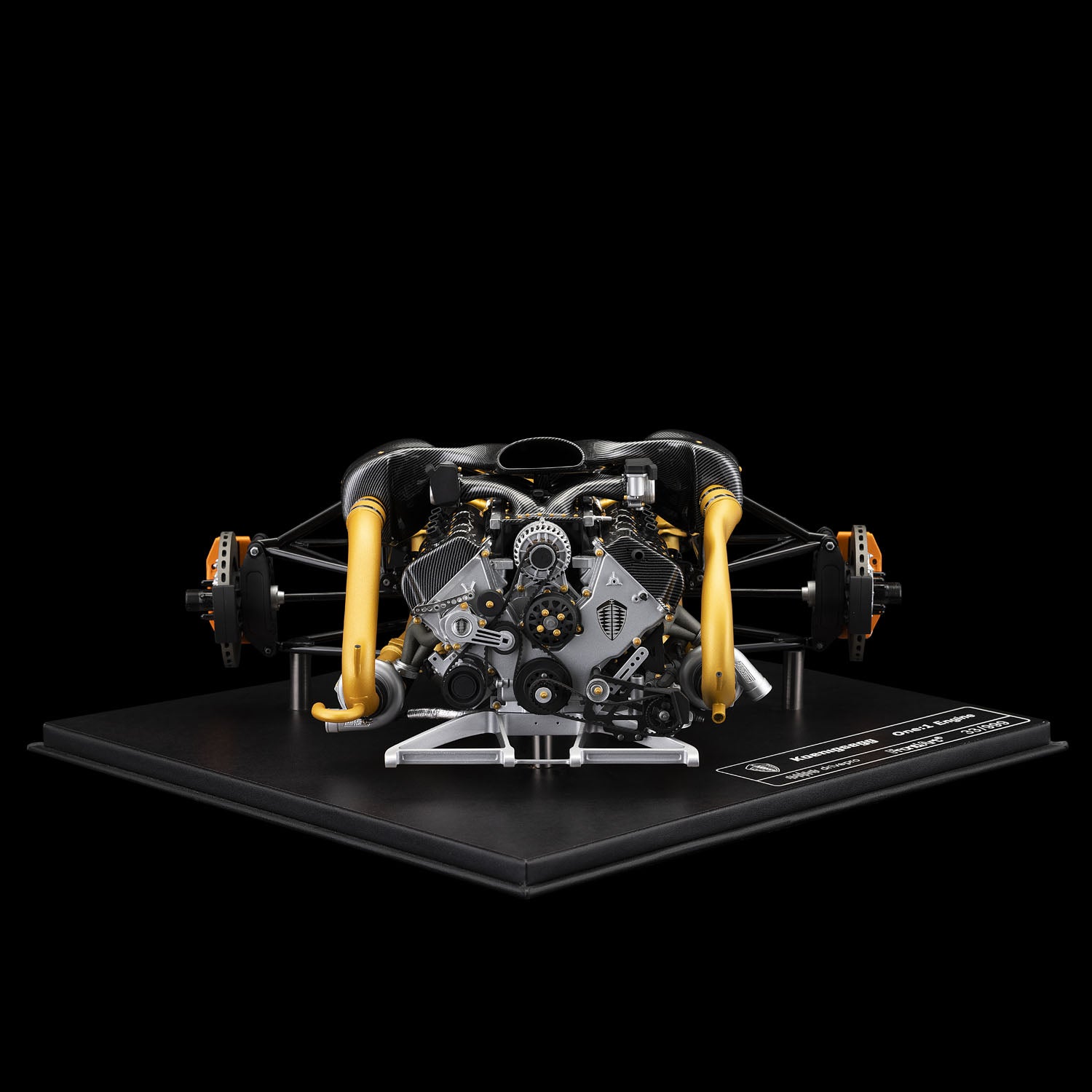 The Koenigsegg One:1 Engine 1:6 Scale Model – drivepro