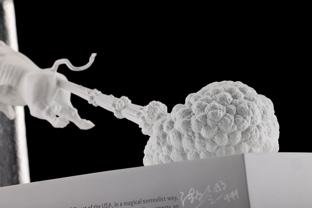 SECRET x CHEN WENLING《 WHAT YOU SEE MAY NOT BE TURE》limited 999