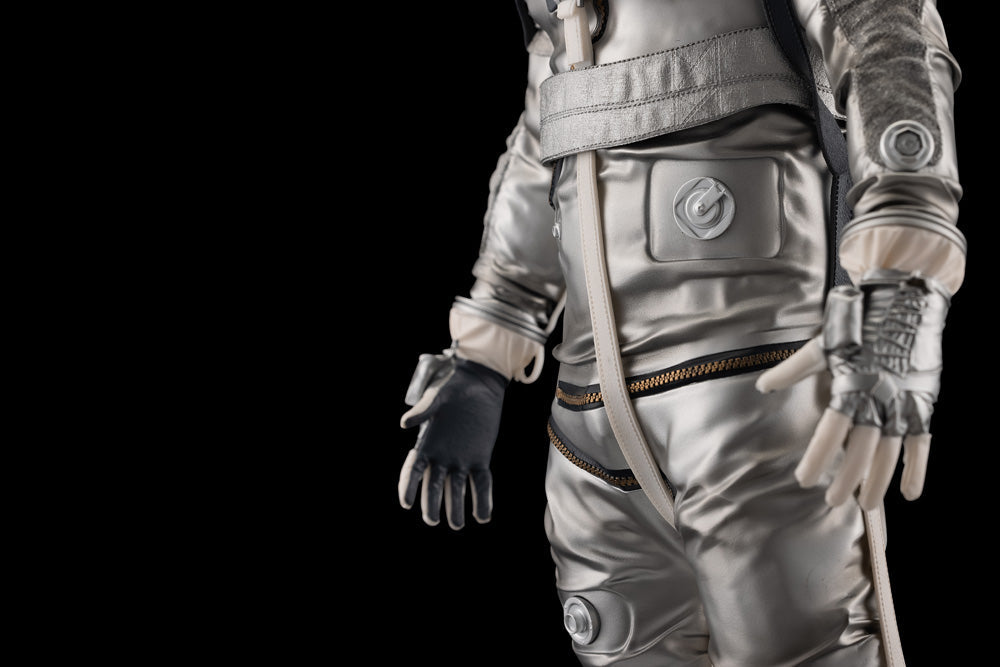 UPOINT STUDIO - NASA Mercury Project Space Suit The 1:4 Sculpture