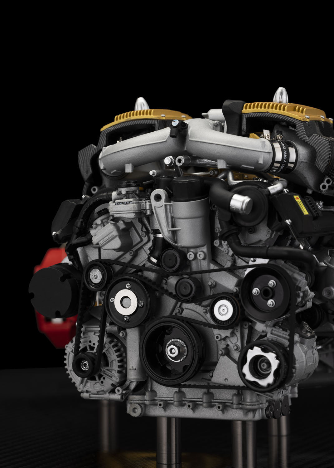 The Koenigsegg 1:6 Pagani Huayra Engine Model