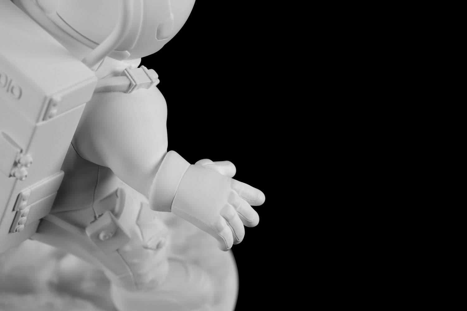 SECRET BOBO Trio Statue Set