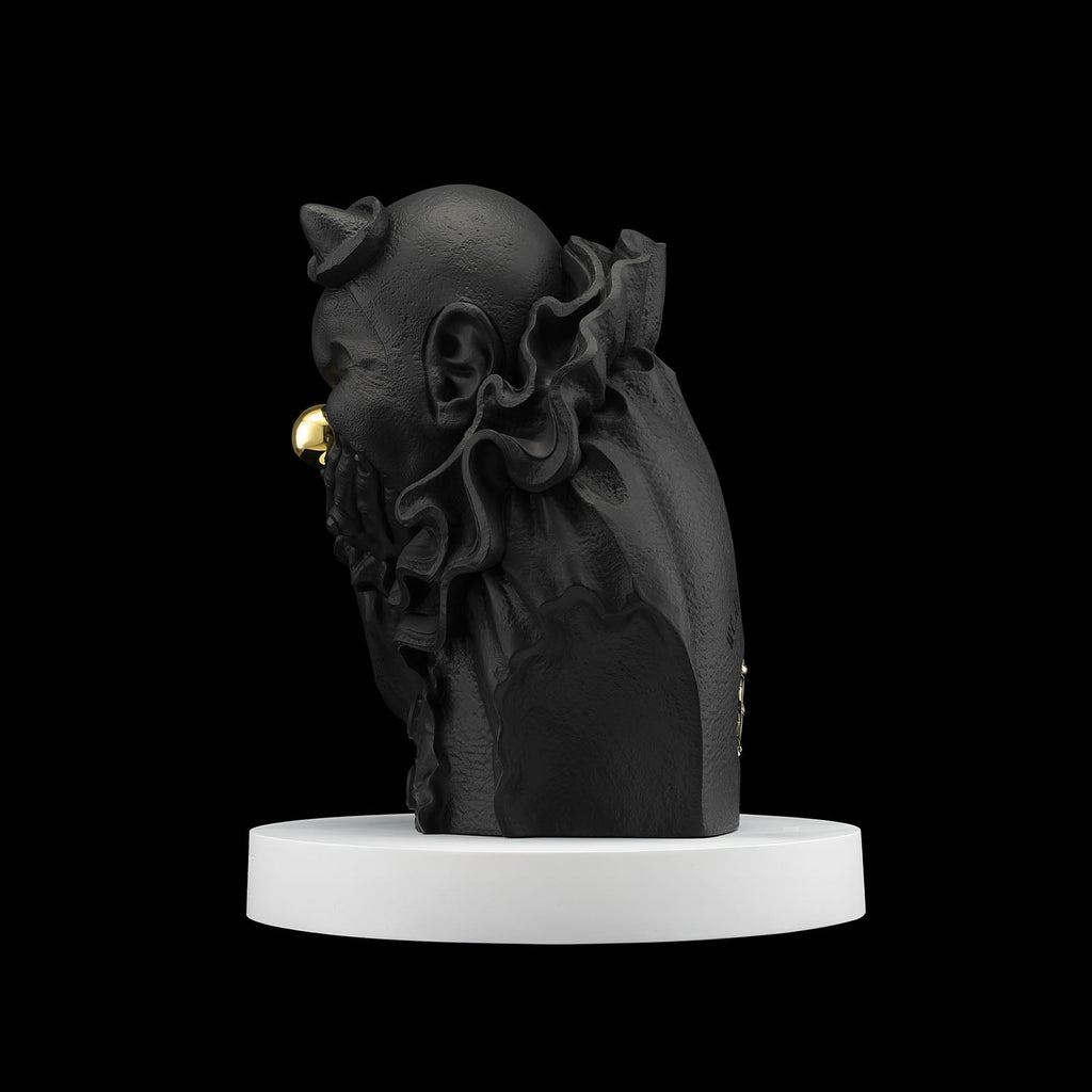 SECRET《DOLORIS Clown Sculpture》