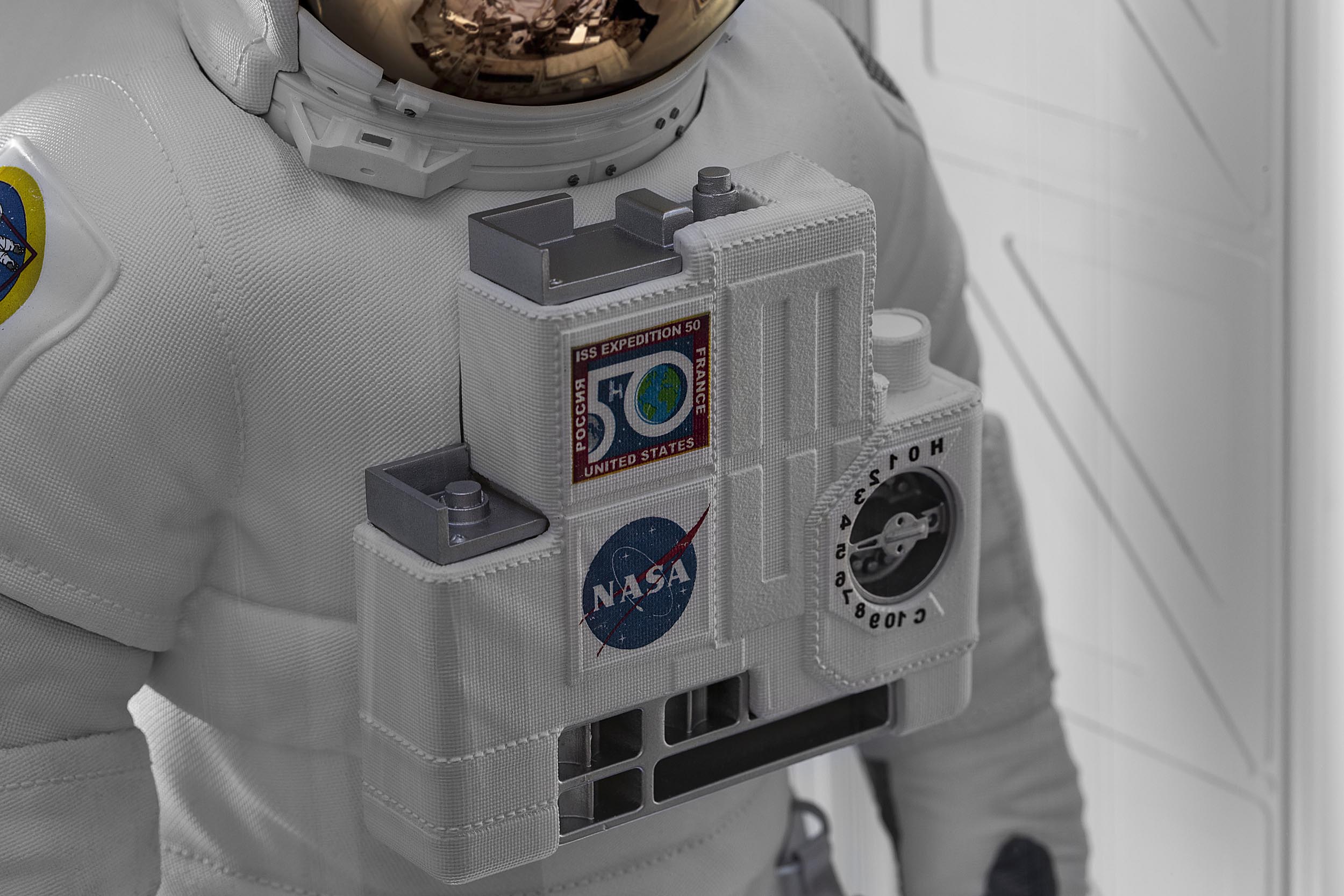 UPOINT STUDIO - Spaceman 3 The 1:4 NASA Astronaut Scale model