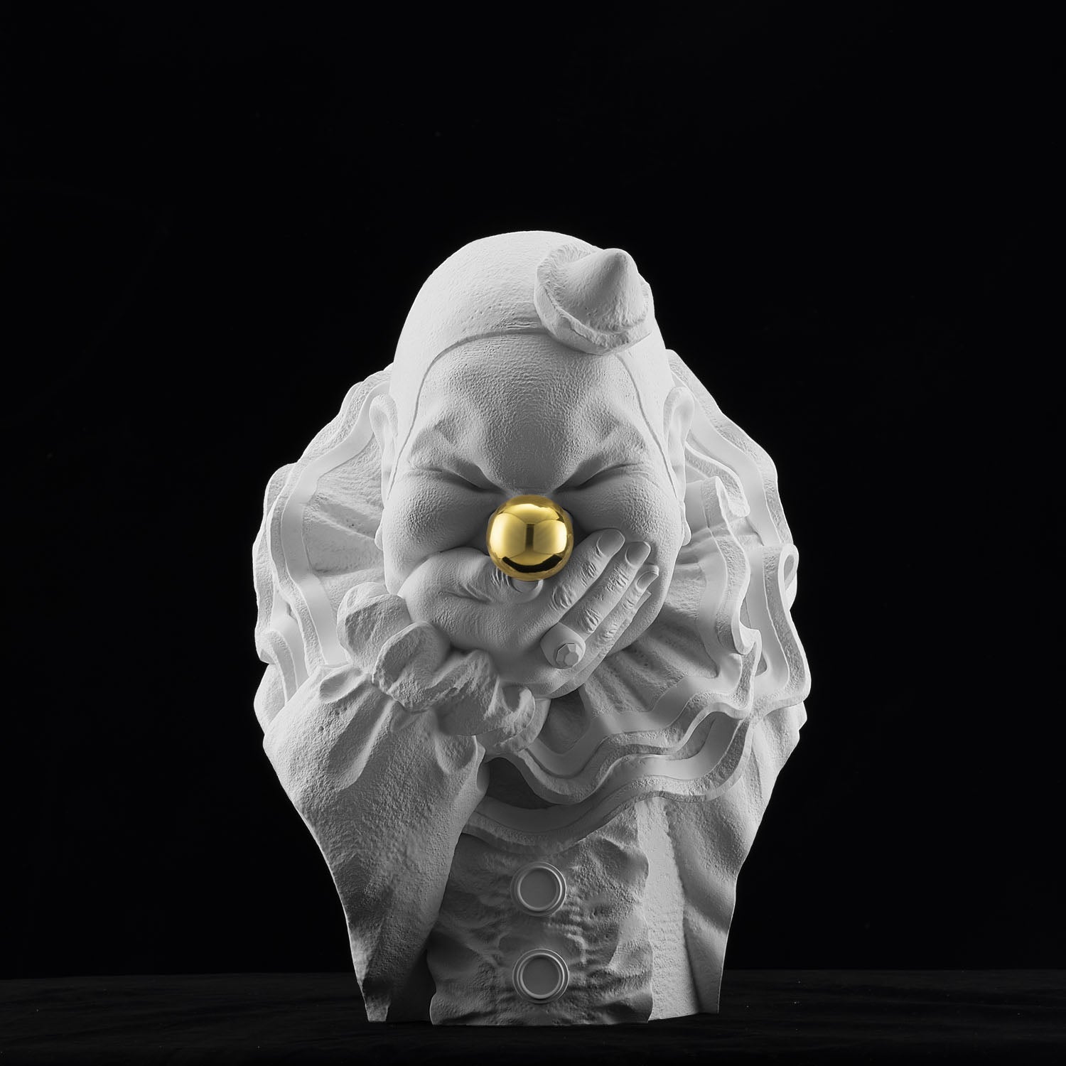 SECRET《DOLORIS Clown Sculpture》
