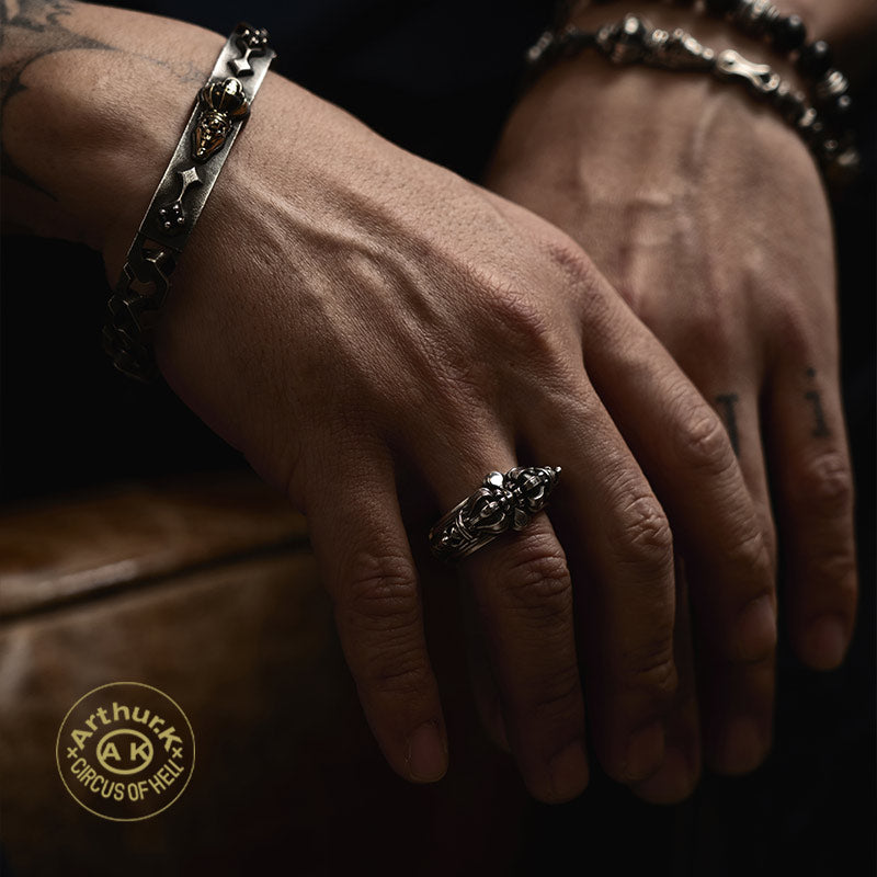 Arthur.K Clown Series Eclipse Ring (Unlimited Edition)
