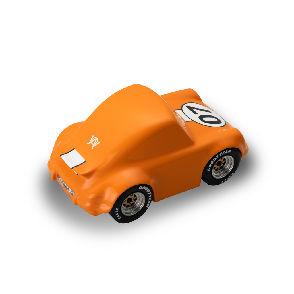 ON WHEELS Q CAR 1：24 Scale Models - P ver.  no.07 Vitality Orange