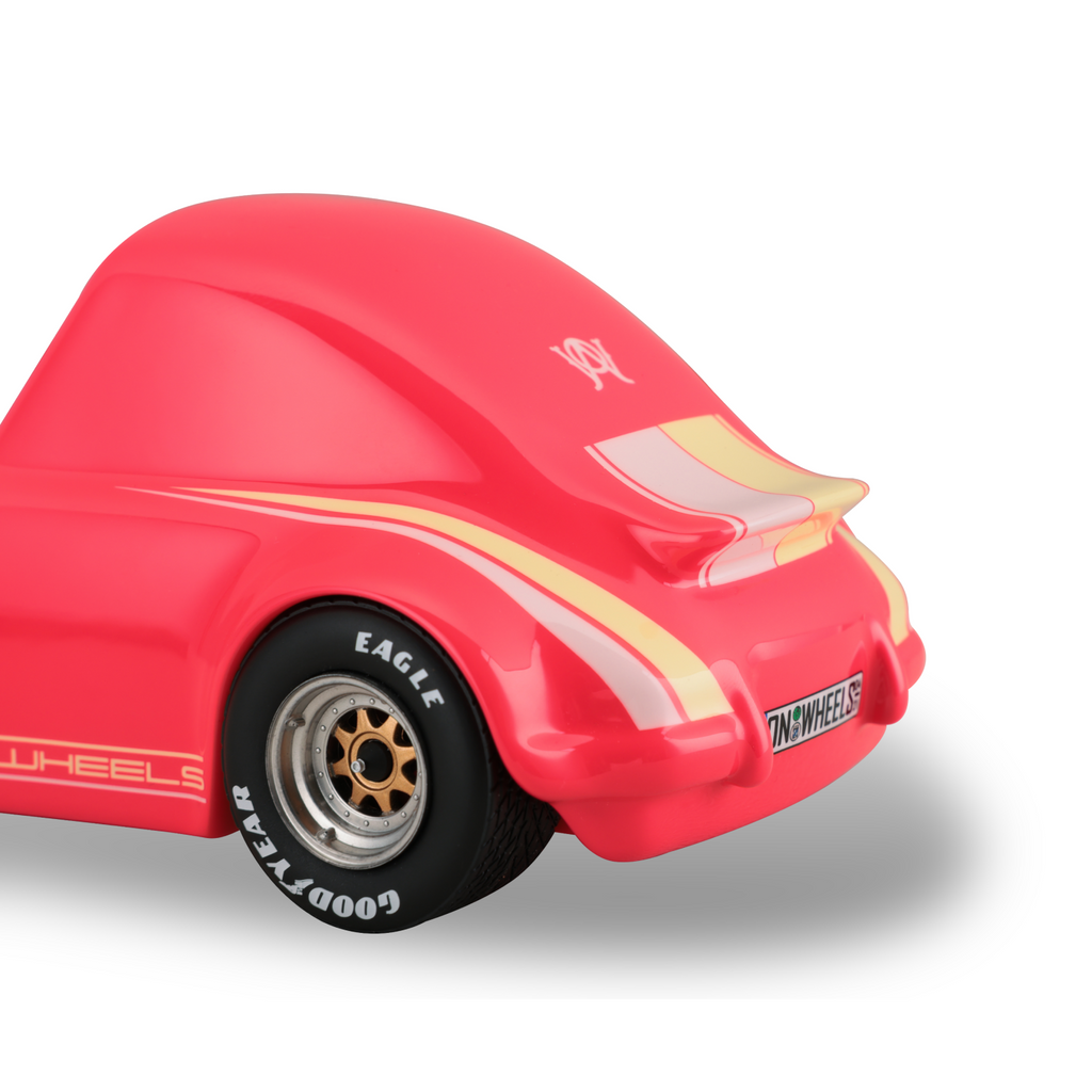 ON WHEELS Q CAR 1：24 Scale Models - P ver.  no.59 Bright Pink