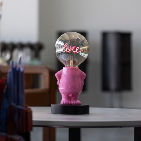 SECRET-MARIO table lamp pink