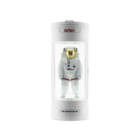 UPOINT STUDIO - Spaceman 3 The 1:4 NASA Astronaut Scale model