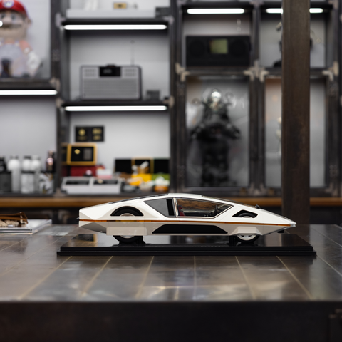 YUHAN x PININFARINA 512S  Modulo 1:8 Scale Models