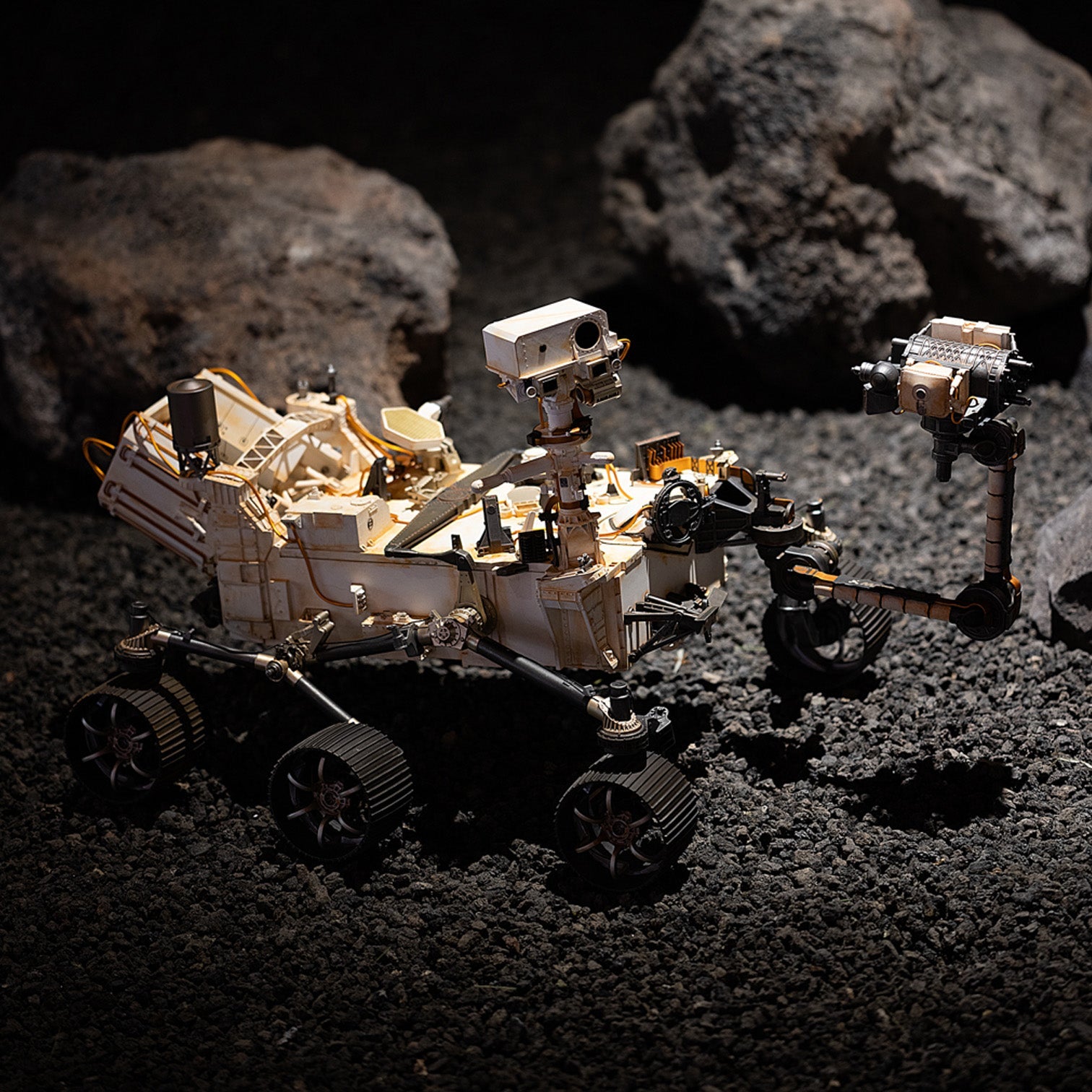 UPOINT STUDIO - NASA Perseverance Rover 1:7 Scale model